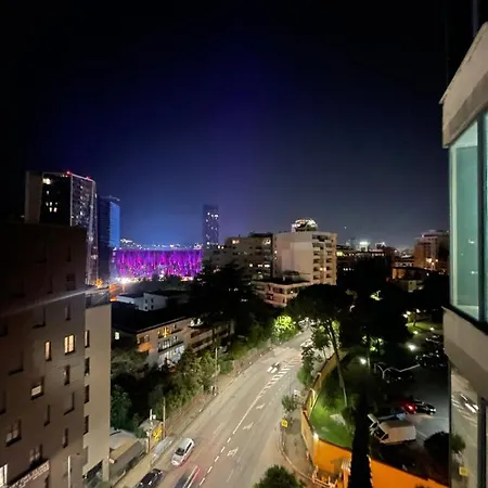 Urban Comfort Oasis *