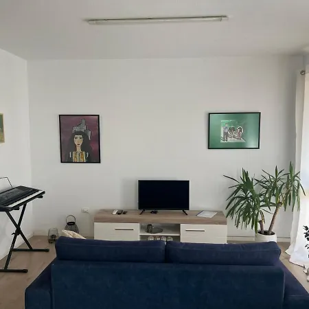 Urban Comfort Oasis Apartment *