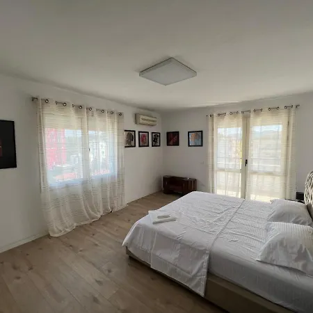 Urban Comfort Oasis Apartment Tirana